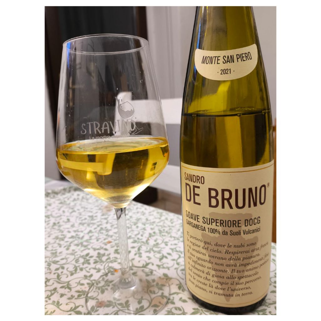 Enonauta/Degustazione di Vino #436 - review - Soave Superiore DOCG Monte San Piero 2021 - Sandro De Bruno | Complessità gustosa